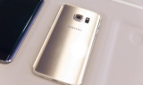 Серебряный Samsung Galaxy S6 Edge: задняя панель